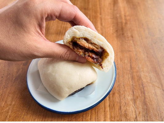 Quan Shui's Handmade Signature Pork Jowl Kong Bak Bao (4 pieces) 泉水招牌手工扣肉包
