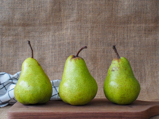 South African Packham Pear (Per Piece)